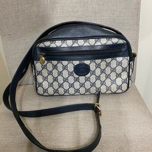 Gucci shoulder bag
